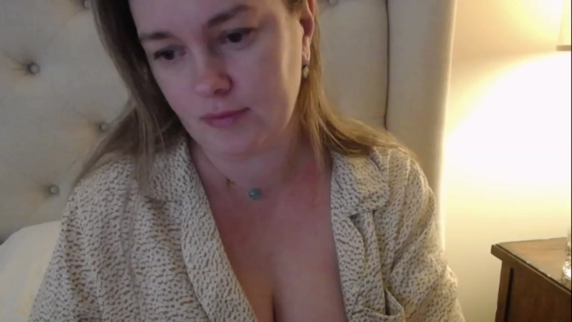 Gallery image thumbnail from J0llye's myfreecams stream on, 12/12/2022, 18:00 image 10 of 20