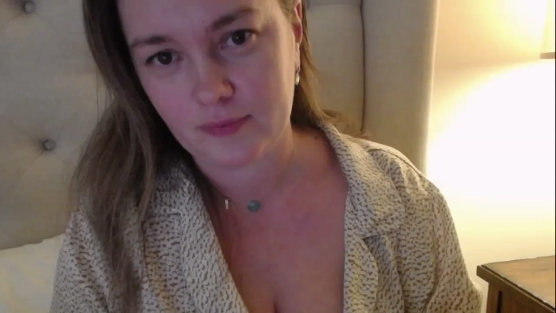 Gallery image thumbnail from J0llye's myfreecams stream on, 12/12/2022, 20:58 image 19 of 20