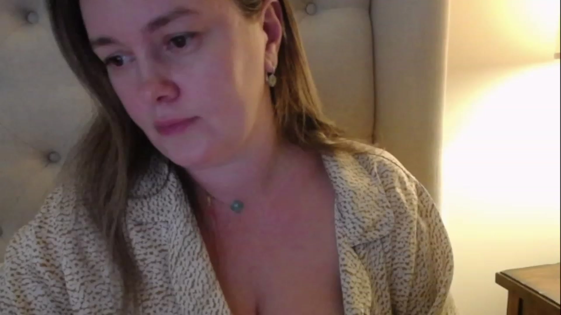 Gallery image thumbnail from J0llye's myfreecams stream on, 12/12/2022, 21:31 image 3 of 20