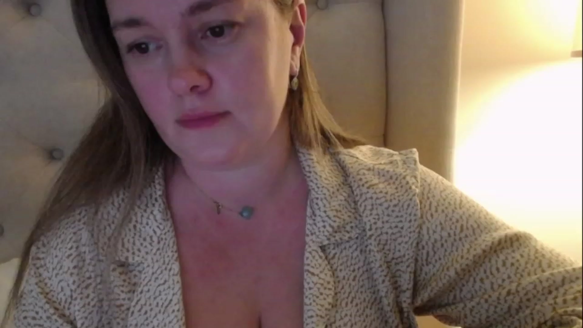 Gallery image thumbnail from J0llye's myfreecams stream on, 12/12/2022, 21:31 image 13 of 20