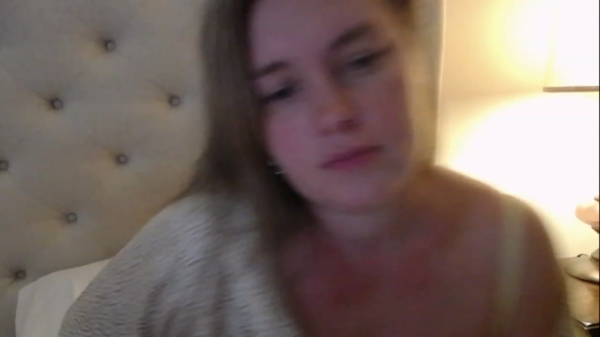 Gallery image thumbnail from J0llye's myfreecams stream on, 01/08/2023, 18:06 image 14 of 20