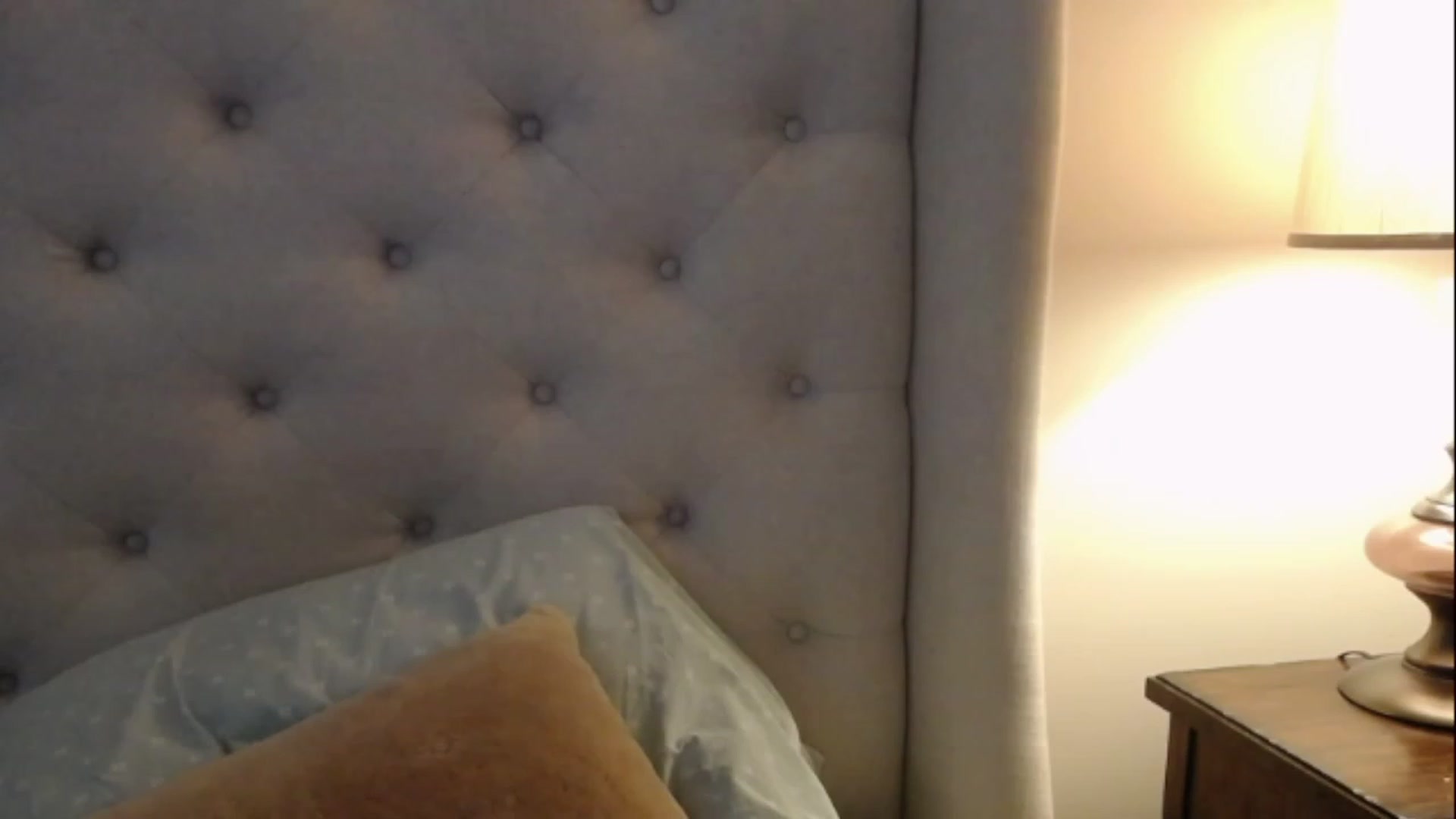Gallery image thumbnail from J0llye's myfreecams stream on, 01/17/2023, 18:03 image 9 of 20