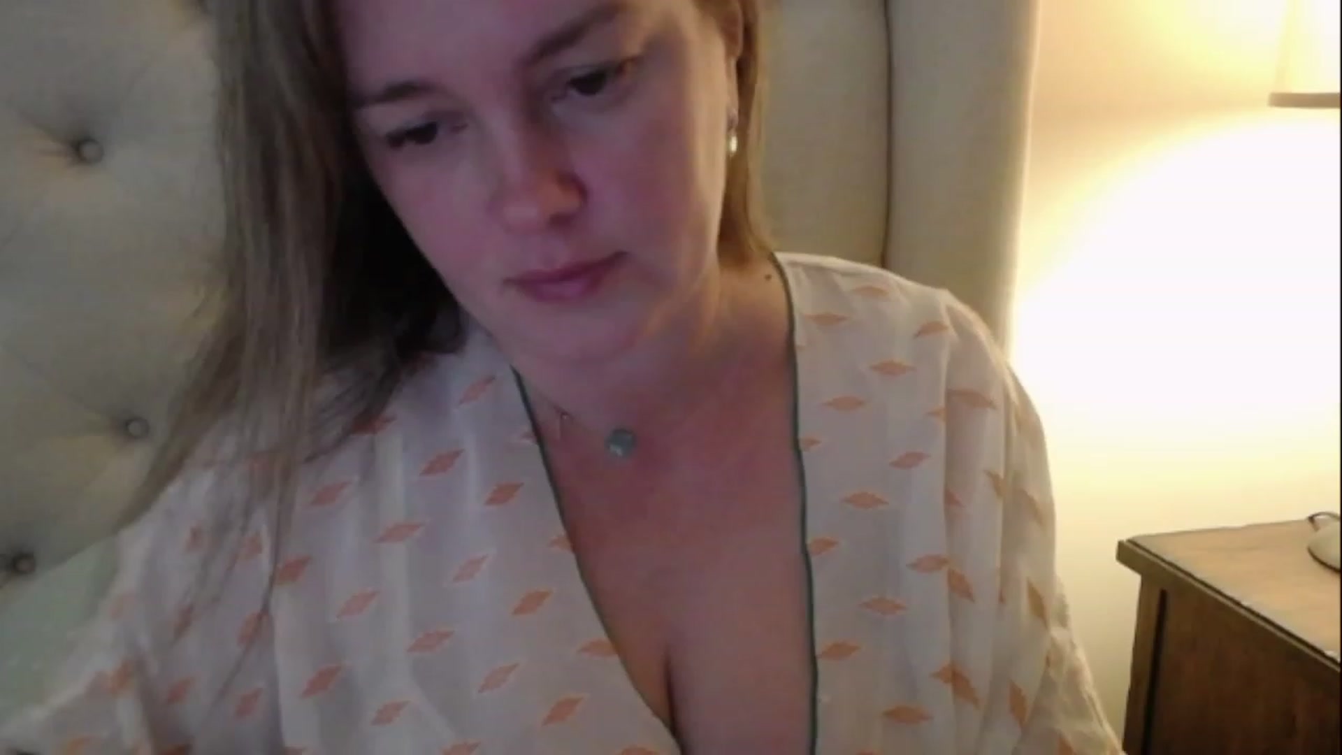 Gallery image thumbnail from J0llye's myfreecams stream on, 01/17/2023, 18:03 image 4 of 20