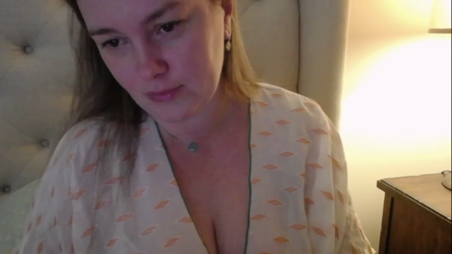 Gallery image thumbnail from J0llye's myfreecams stream on, 01/17/2023, 18:03 image 6 of 20