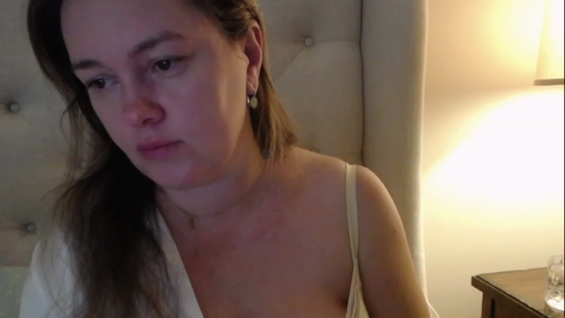Gallery image thumbnail from J0llye's myfreecams stream on, 01/21/2023, 17:30 image 8 of 20