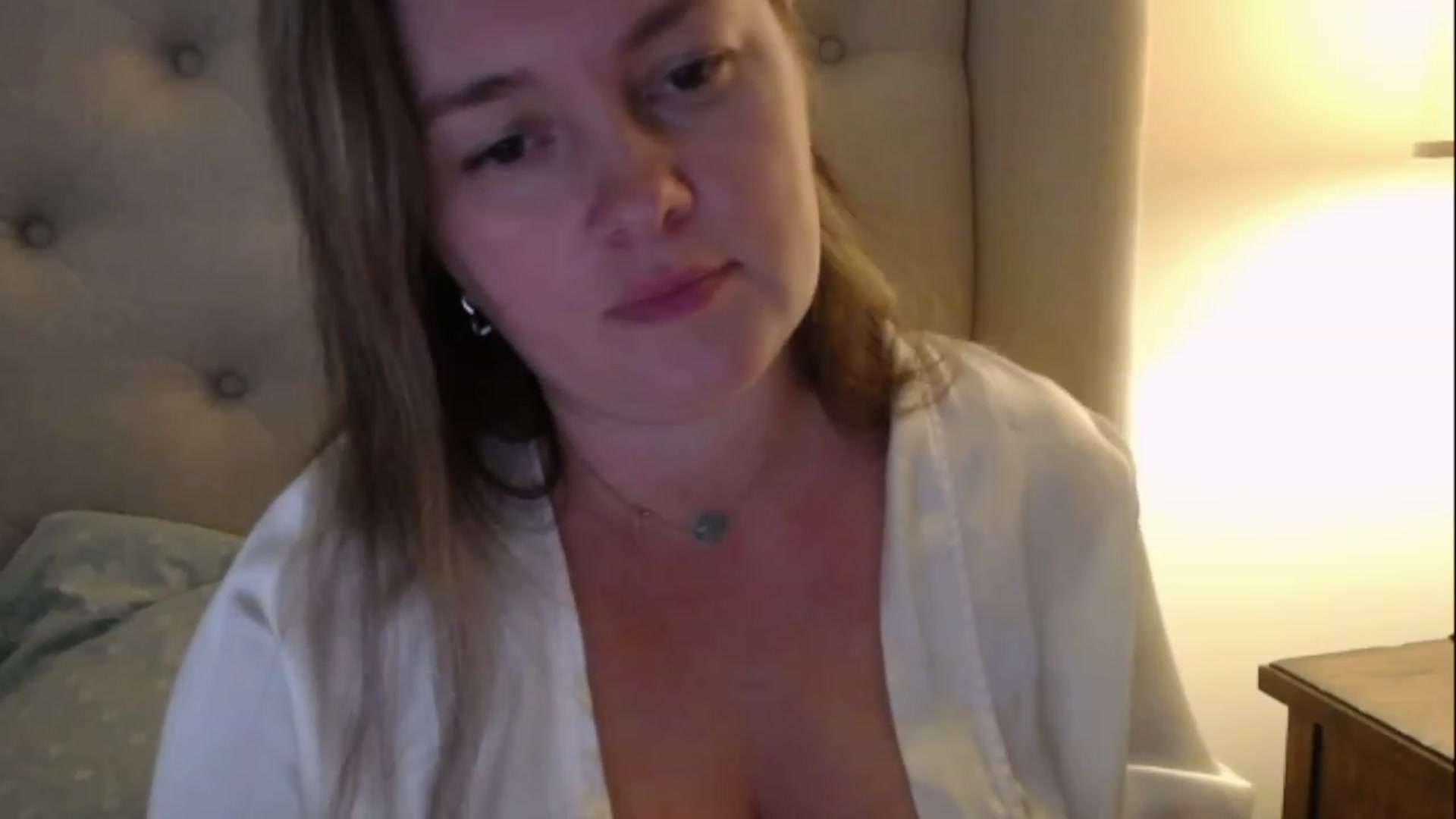 Gallery image thumbnail from J0llye's myfreecams stream on, 01/26/2023, 21:47 image 14 of 20
