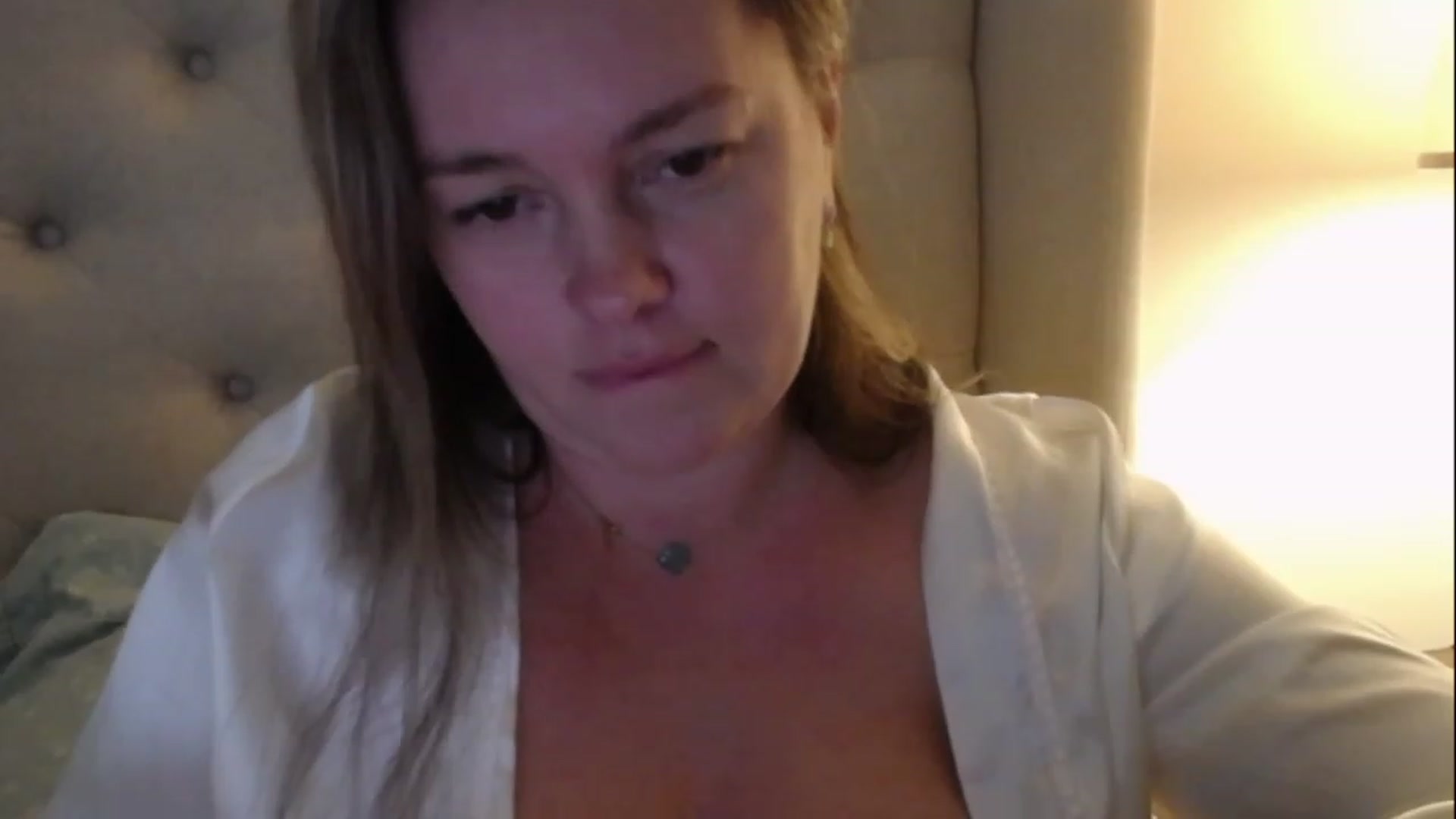 Gallery image thumbnail from J0llye's myfreecams stream on, 01/26/2023, 21:47 image 12 of 20