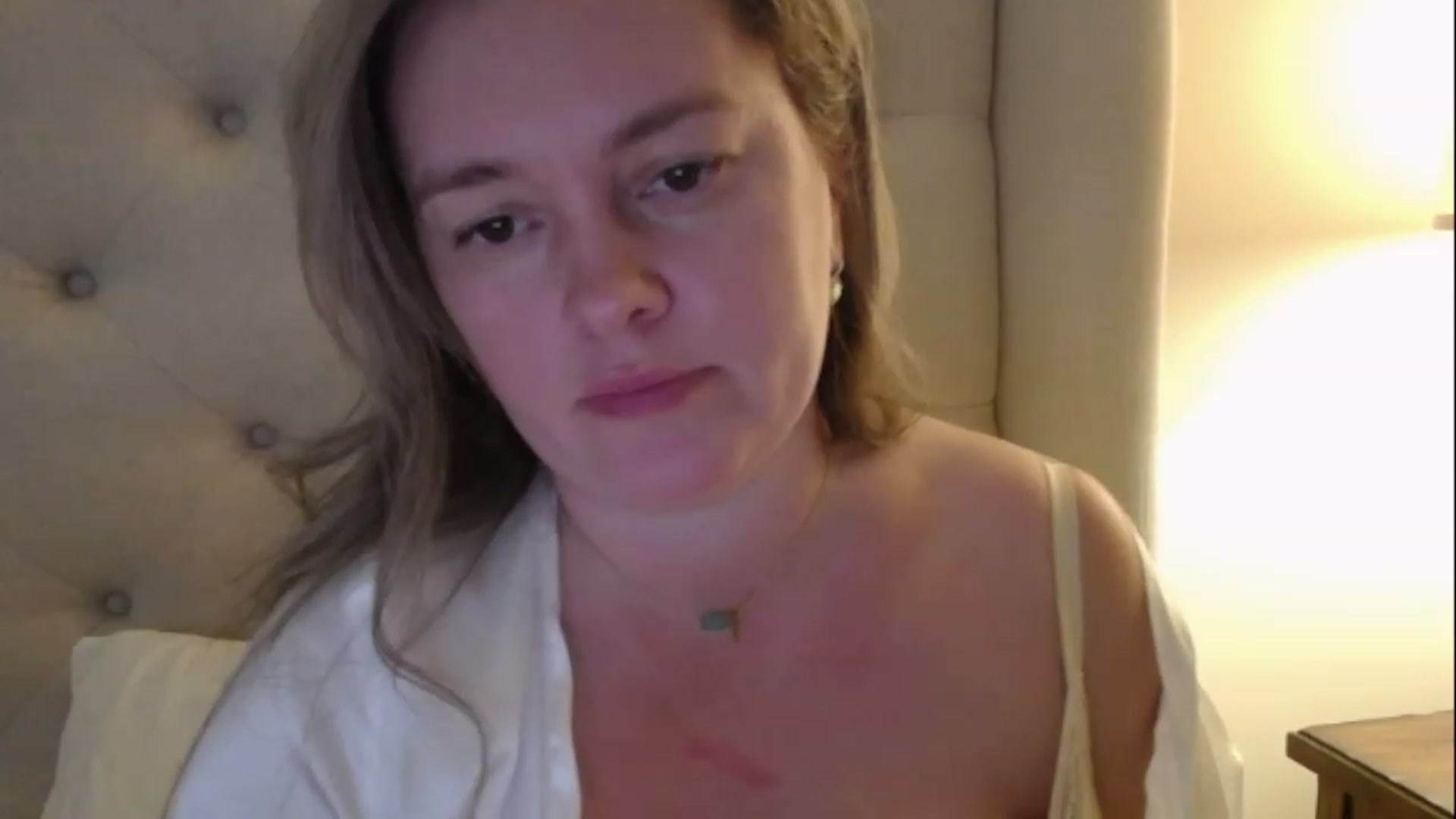 Gallery image thumbnail from J0llye's myfreecams stream on, 02/05/2023, 21:54 image 11 of 20