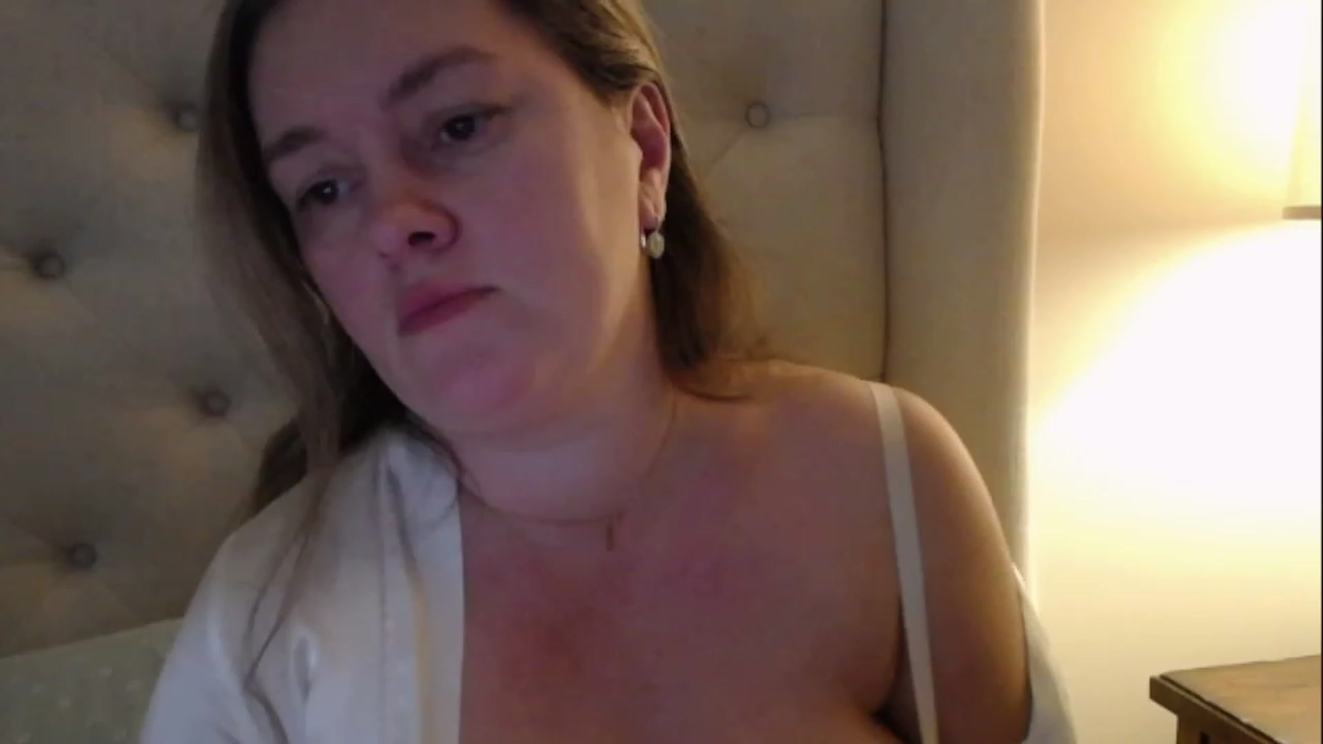 Gallery image thumbnail from J0llye's myfreecams stream on, 02/07/2023, 20:21 image 4 of 20