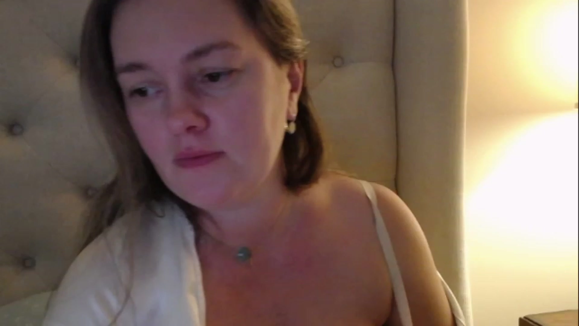 Gallery image thumbnail from J0llye's myfreecams stream on, 02/07/2023, 21:36 image 20 of 20