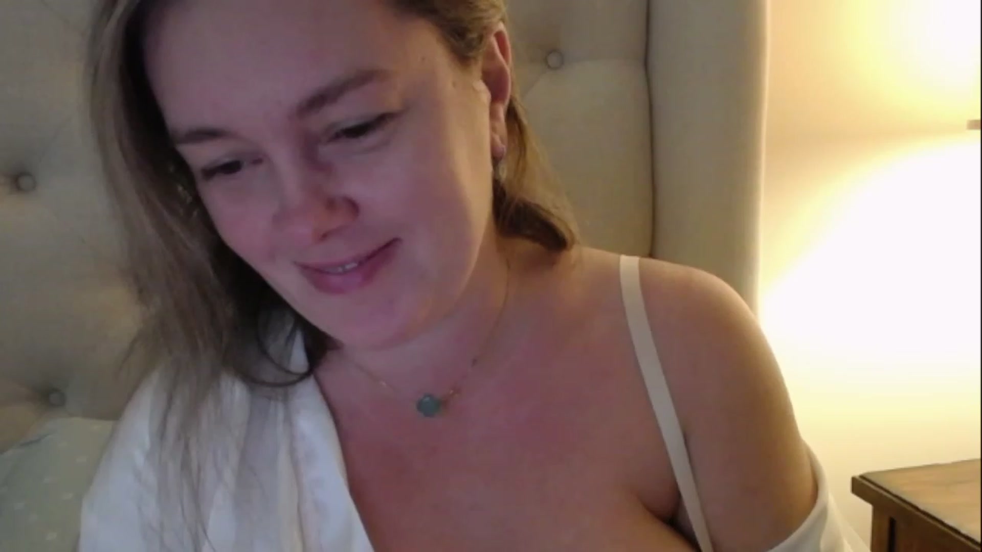 Gallery image thumbnail from J0llye's myfreecams stream on, 02/11/2023, 18:02 image 4 of 20