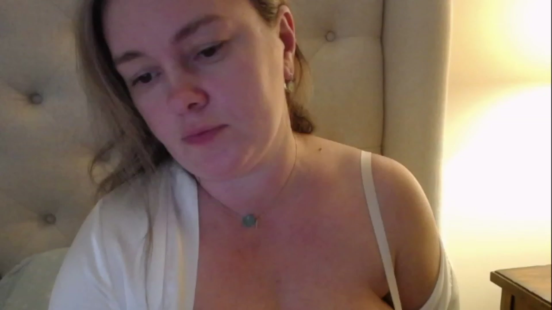 Gallery image thumbnail from J0llye's myfreecams stream on, 02/11/2023, 22:06 image 1 of 20