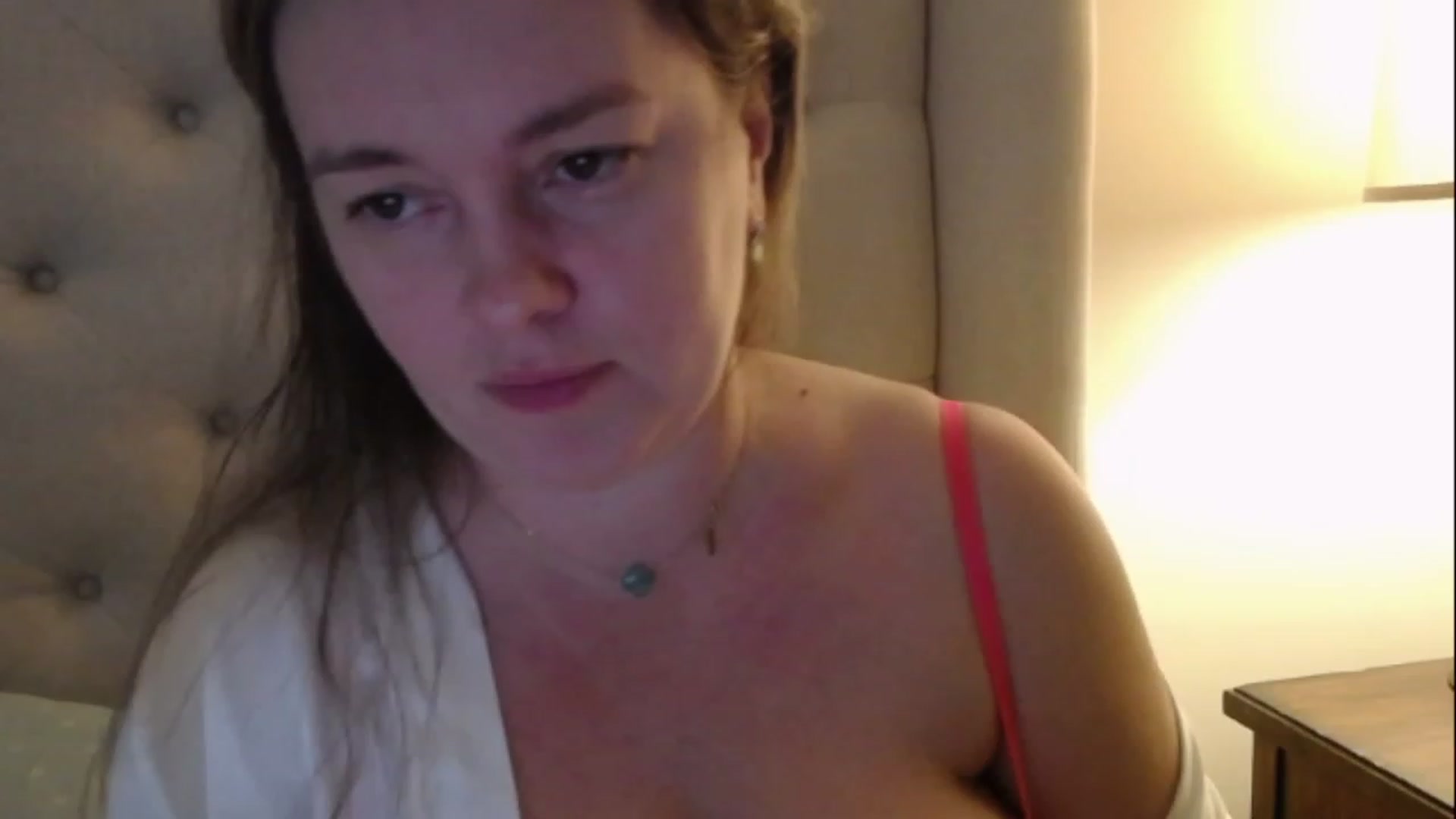 Gallery image thumbnail from J0llye's myfreecams stream on, 02/14/2023, 16:27 image 6 of 20