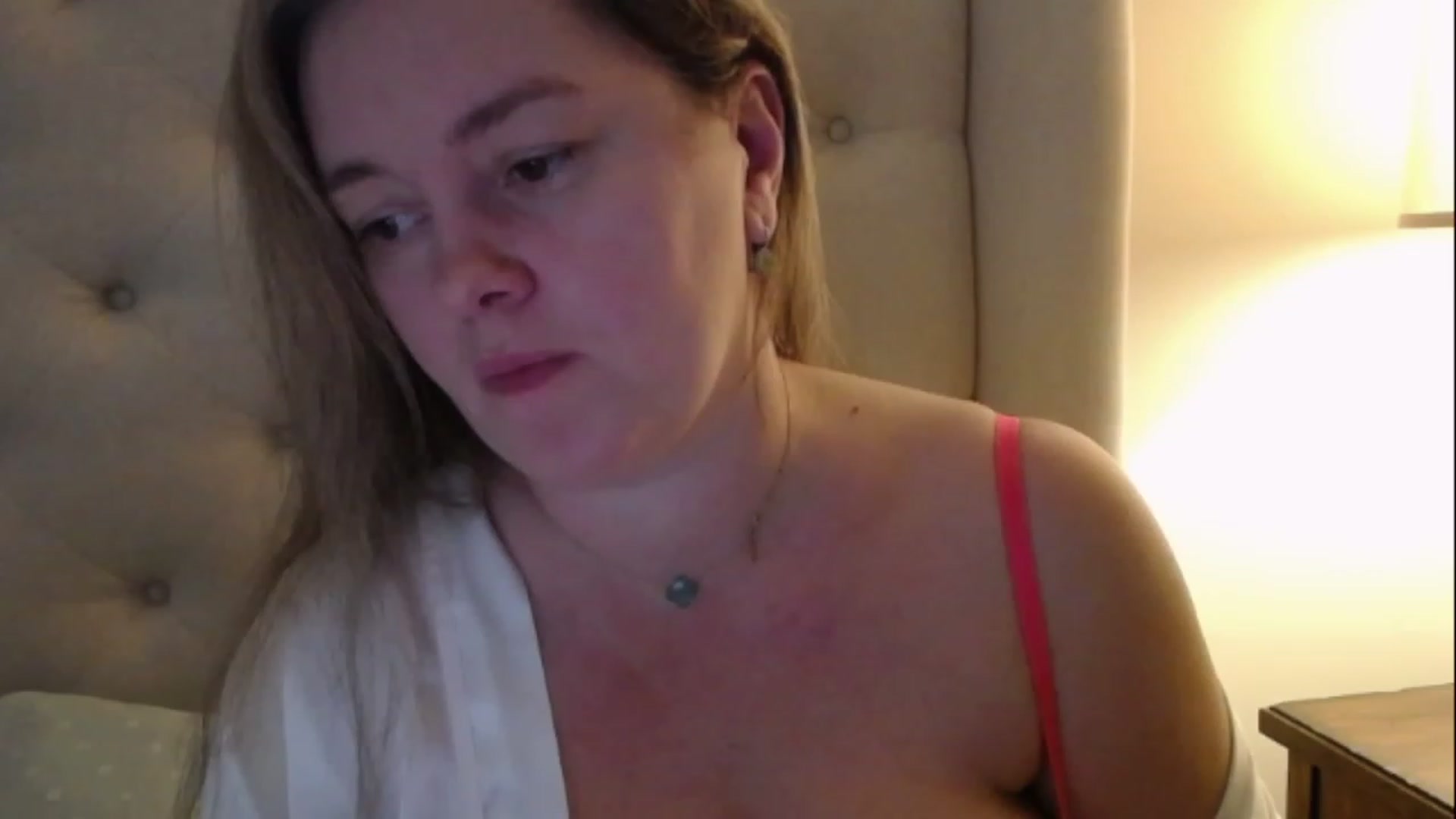 Gallery image thumbnail from J0llye's myfreecams stream on, 02/14/2023, 16:27 image 3 of 20
