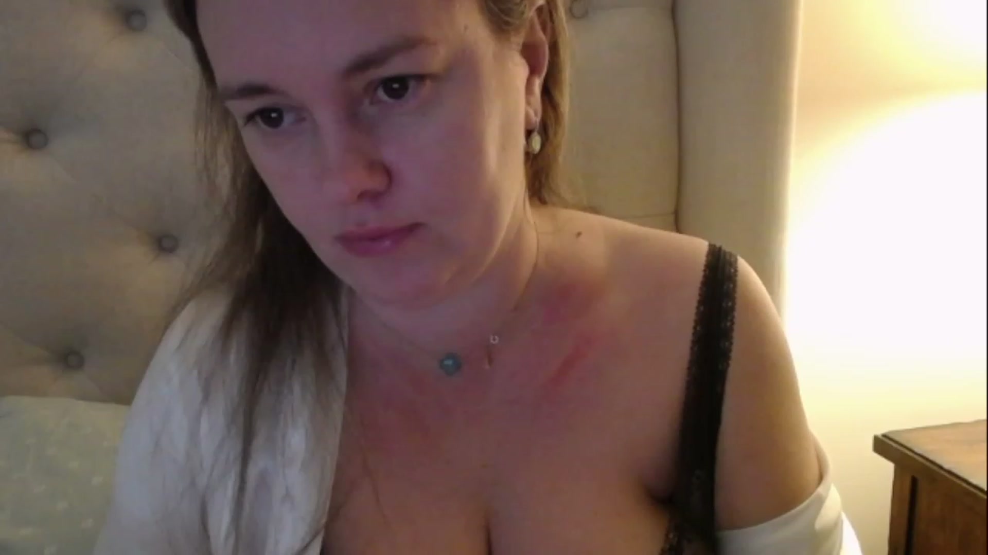 Gallery image thumbnail from J0llye's myfreecams stream on, 02/15/2023, 17:38 image 20 of 20