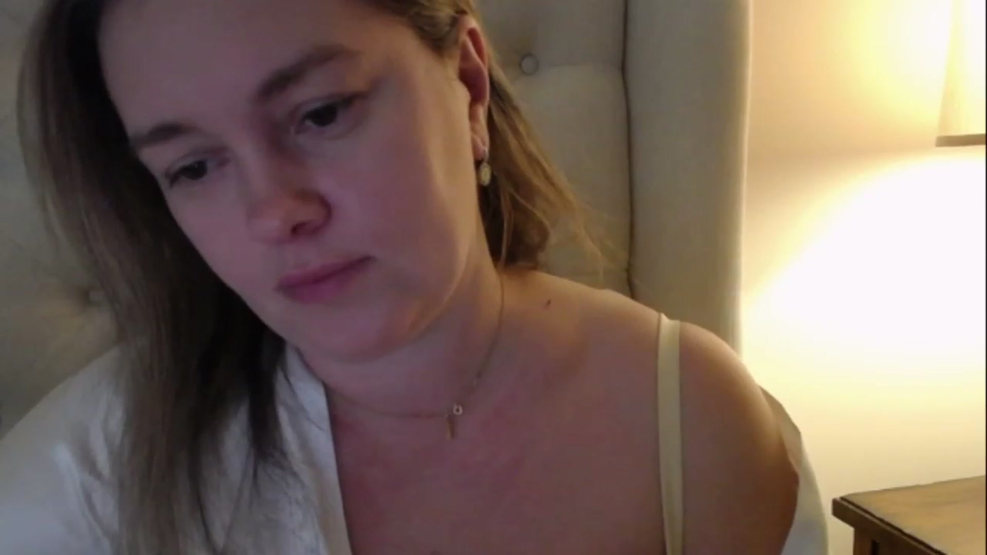 Gallery image thumbnail from J0llye's myfreecams stream on, 02/17/2023, 18:10 image 7 of 20