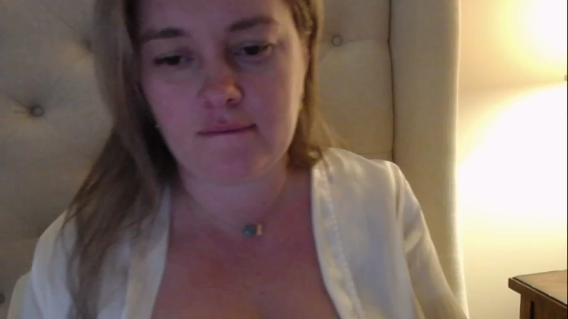 Gallery image thumbnail from J0llye's myfreecams stream on, 02/20/2023, 21:07 image 20 of 20