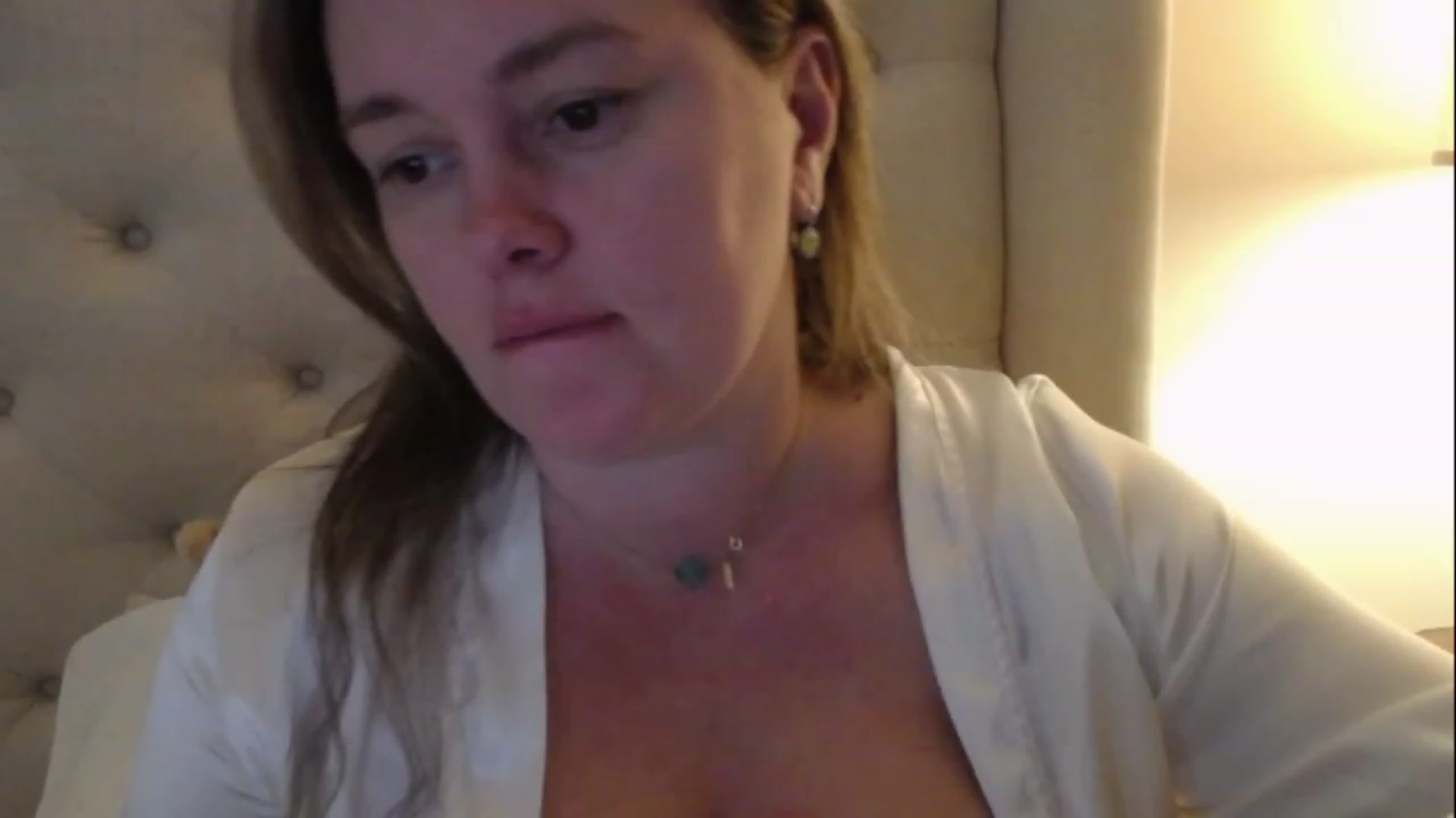 Gallery image thumbnail from J0llye's myfreecams stream on, 02/20/2023, 21:07 image 9 of 20
