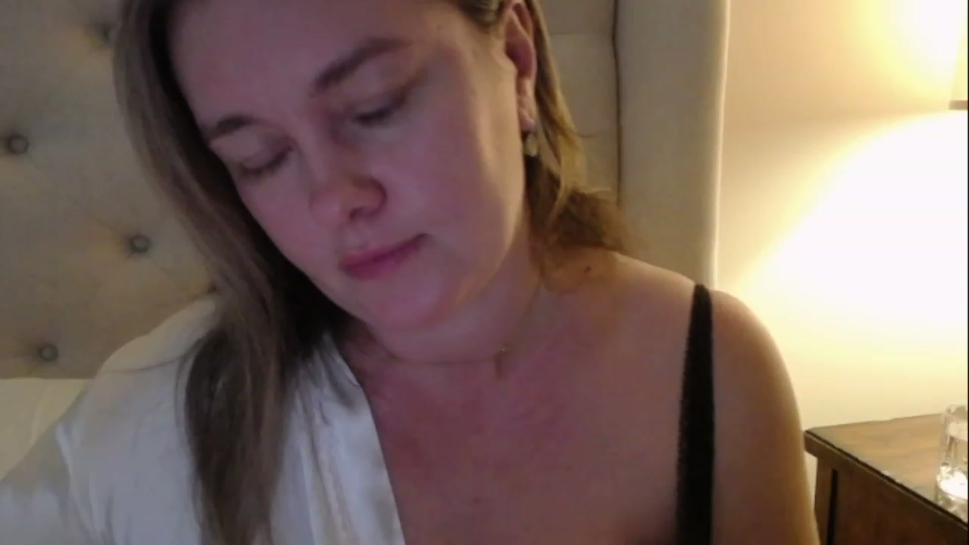 Gallery image thumbnail from J0llye's myfreecams stream on, 02/23/2023, 18:34 image 11 of 20
