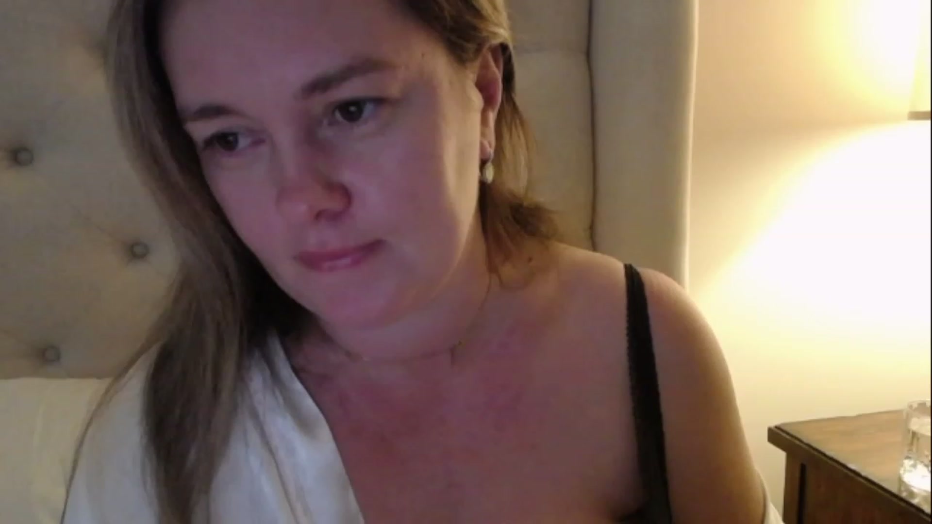 Gallery image thumbnail from J0llye's myfreecams stream on, 02/23/2023, 18:34 image 3 of 20