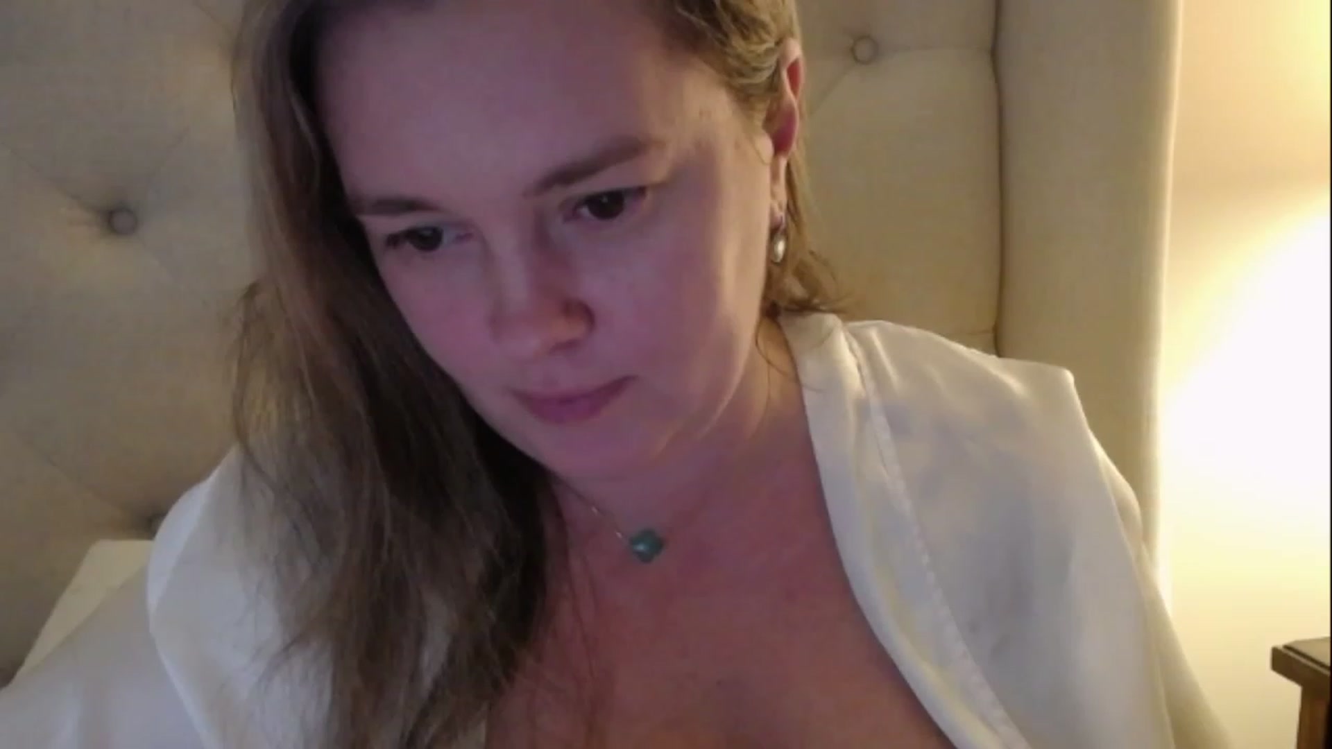 Gallery image thumbnail from J0llye's myfreecams stream on, 02/27/2023, 20:50 image 15 of 20