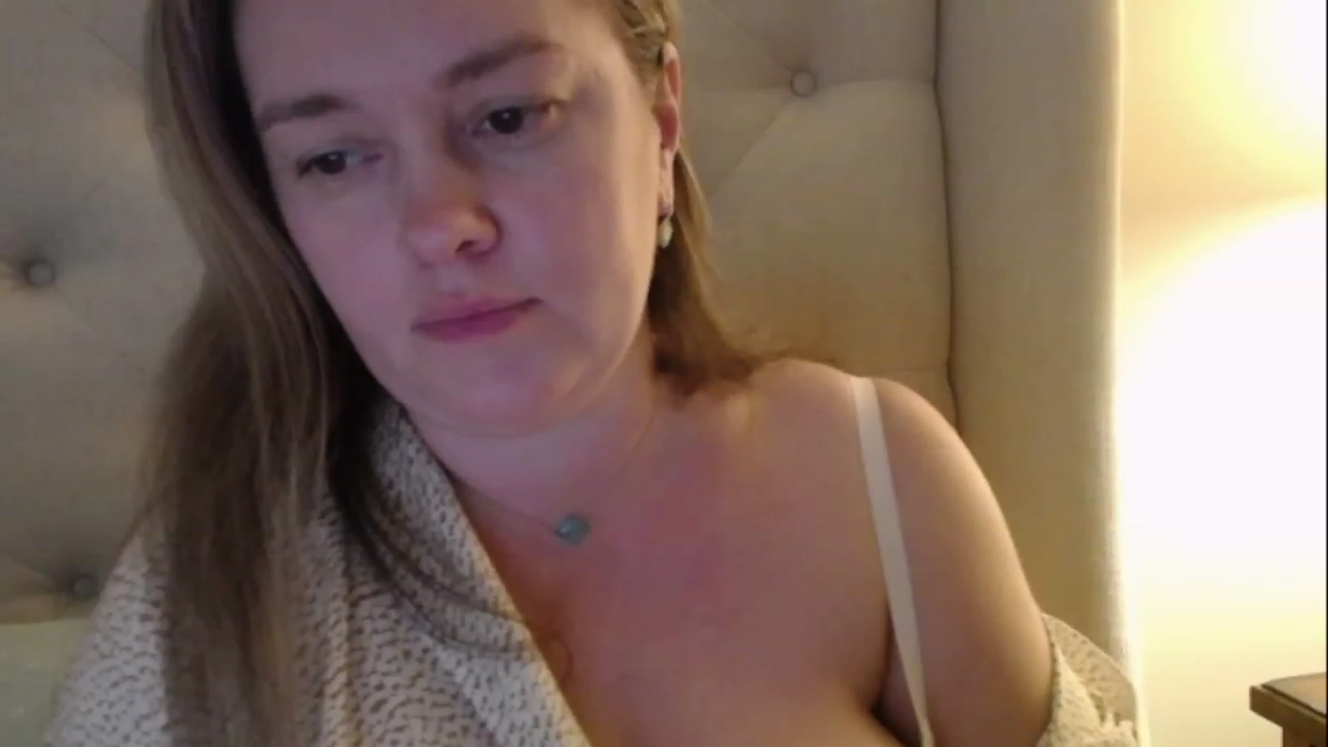 Gallery image thumbnail from J0llye's myfreecams stream on, 02/28/2023, 21:43 image 20 of 20