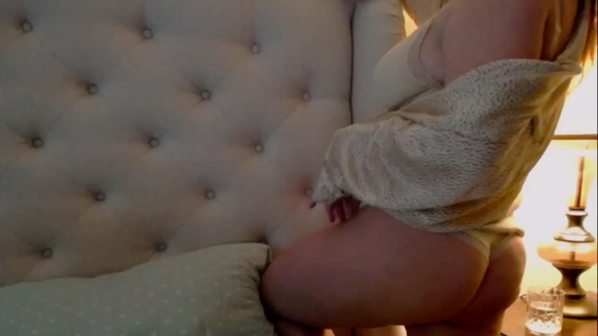 Gallery image thumbnail from J0llye's myfreecams stream on, 03/25/2023, 15:02 image 13 of 20