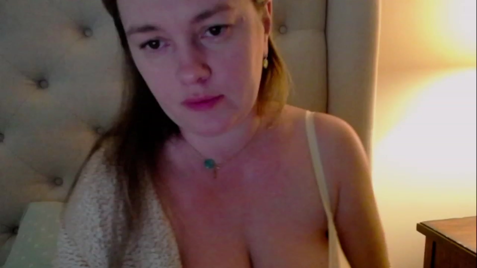 Gallery image thumbnail from J0llye's myfreecams stream on, 03/25/2023, 15:02 image 3 of 20