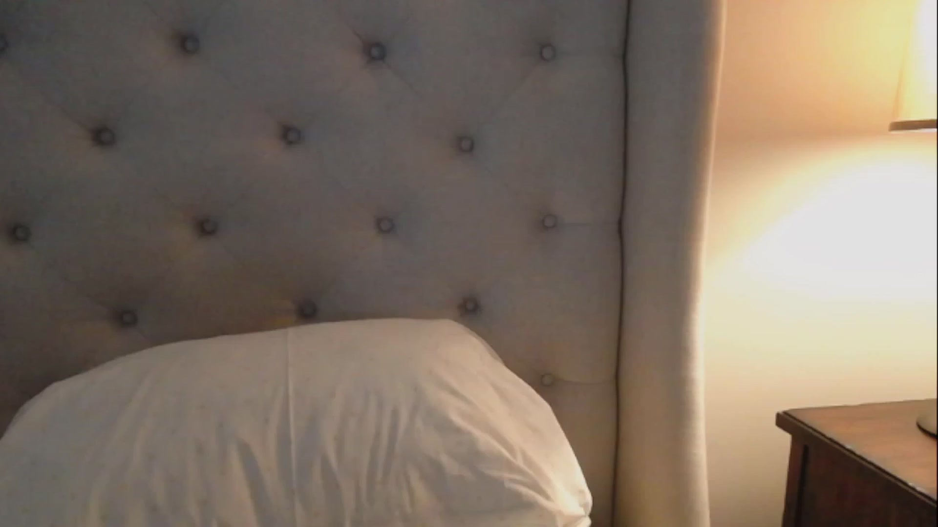 Gallery image thumbnail from J0llye's myfreecams stream on, 03/27/2023, 20:45 image 10 of 20