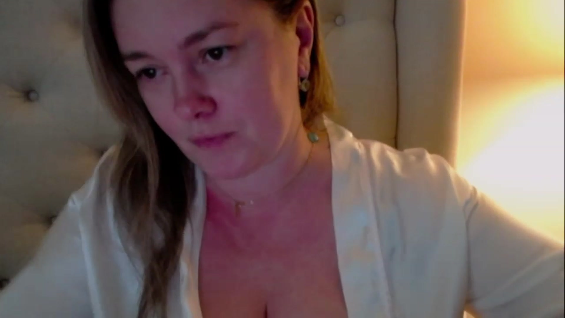 Gallery image thumbnail from J0llye's myfreecams stream on, 04/16/2023, 21:08 image 11 of 20