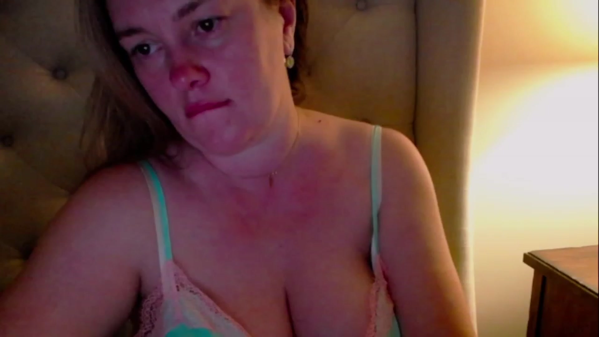 Gallery image thumbnail from J0llye's myfreecams stream on, 04/20/2023, 04:18 image 15 of 20