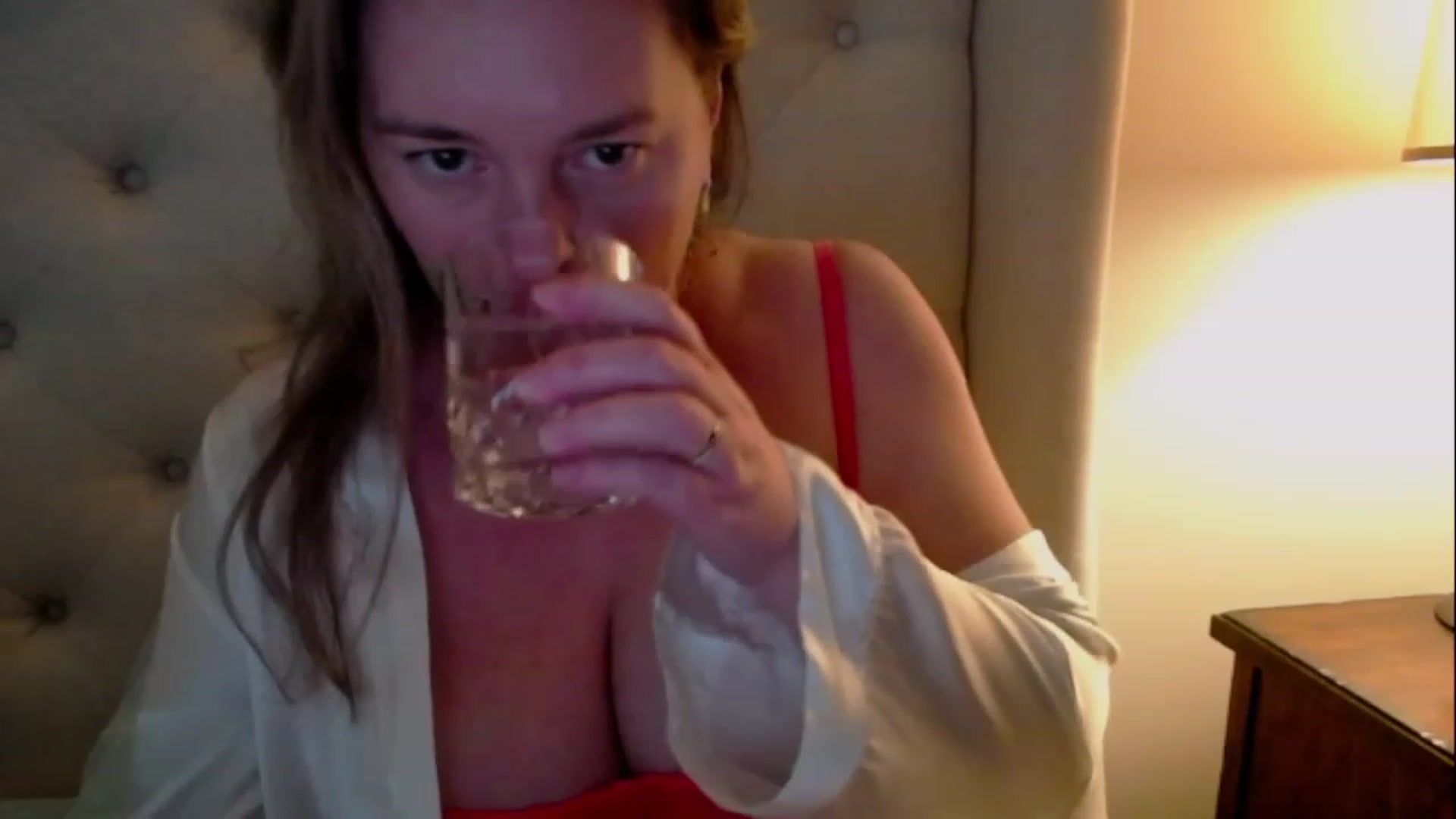 Gallery image thumbnail from J0llye's myfreecams stream on, 05/16/2023, 16:45 image 20 of 20
