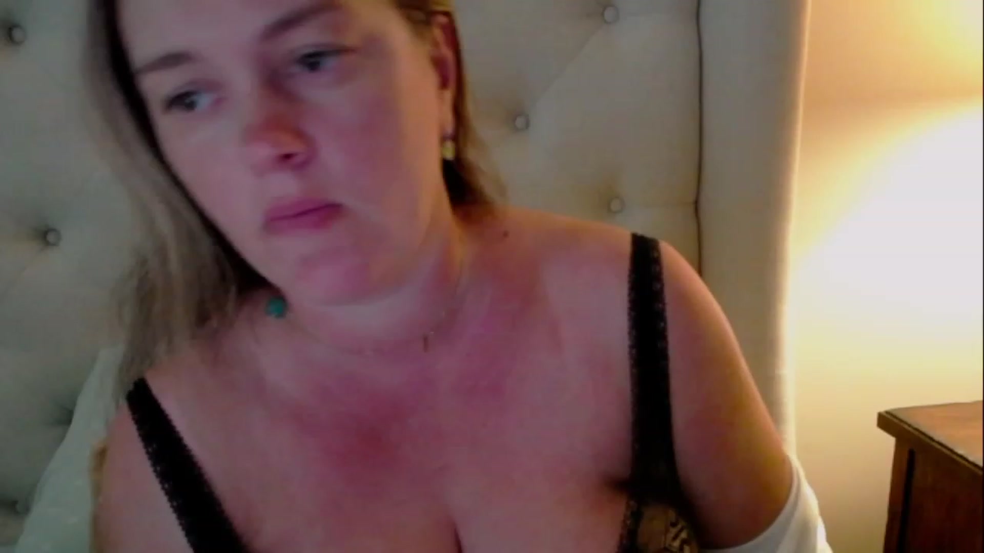 Gallery image thumbnail from J0llye's myfreecams stream on, 06/07/2023, 20:41 image 3 of 20