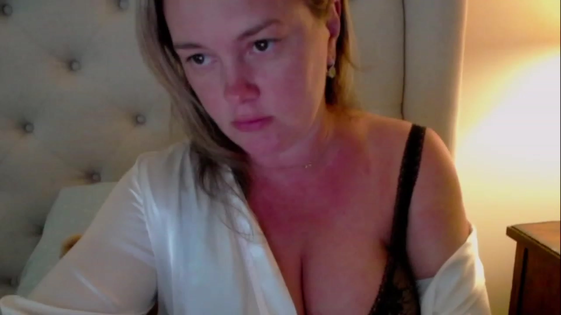 Gallery image thumbnail from J0llye's myfreecams stream on, 06/07/2023, 20:41 image 1 of 20