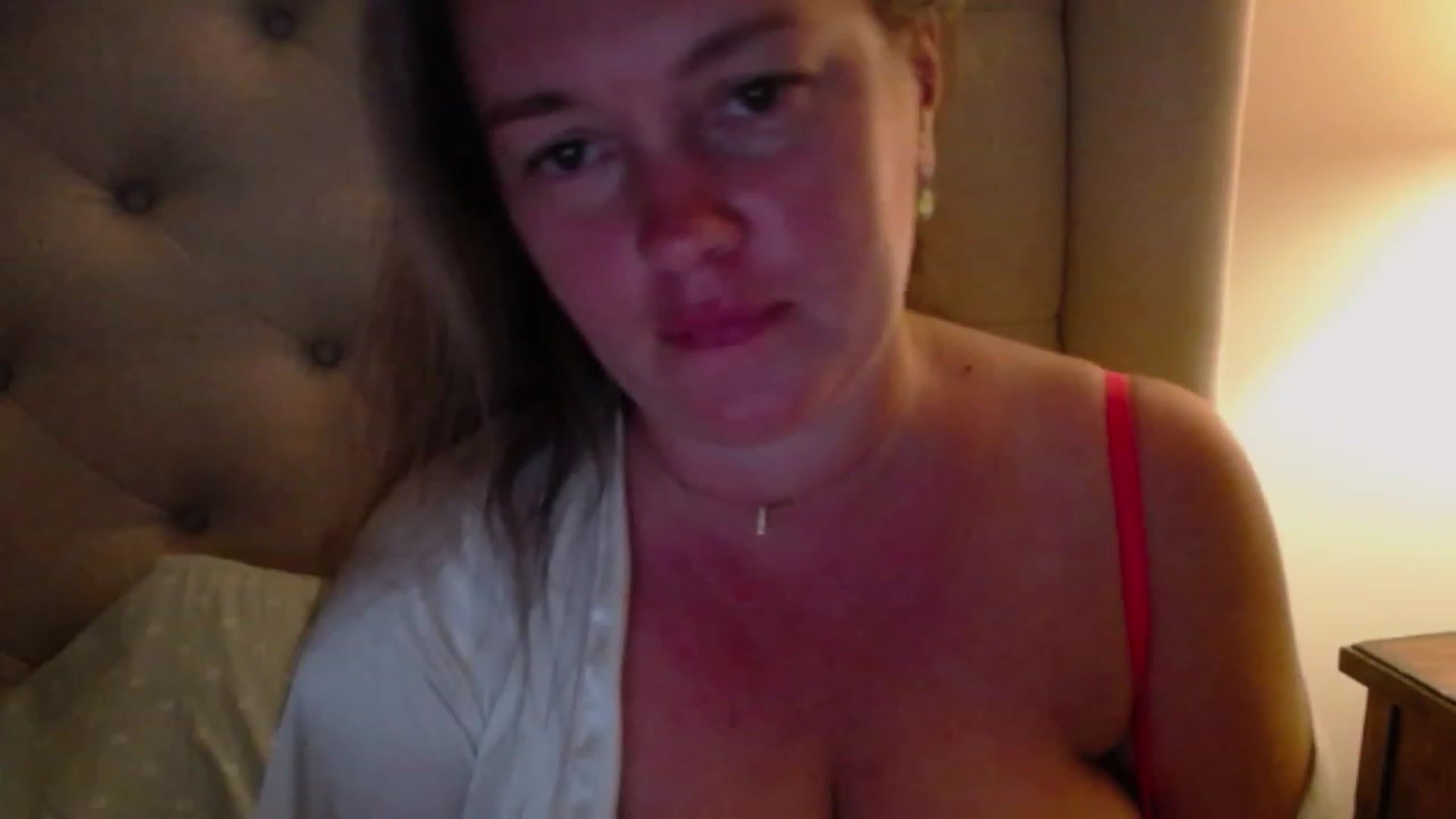 Gallery image thumbnail from J0llye's myfreecams stream on, 06/23/2023, 04:05 image 3 of 20