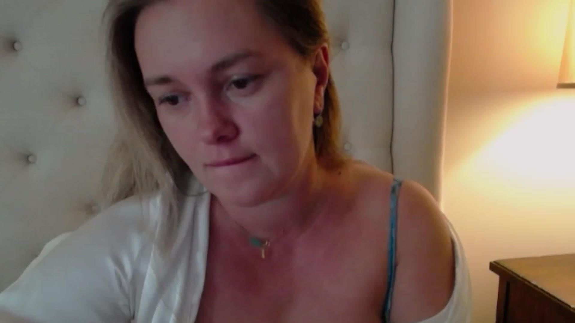 Gallery image thumbnail from J0llye's myfreecams stream on, 06/26/2023, 16:24 image 2 of 20
