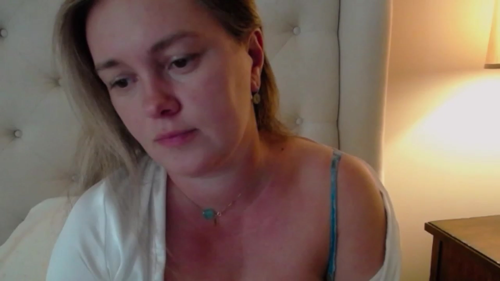 Gallery image thumbnail from J0llye's myfreecams stream on, 06/26/2023, 16:24 image 7 of 20