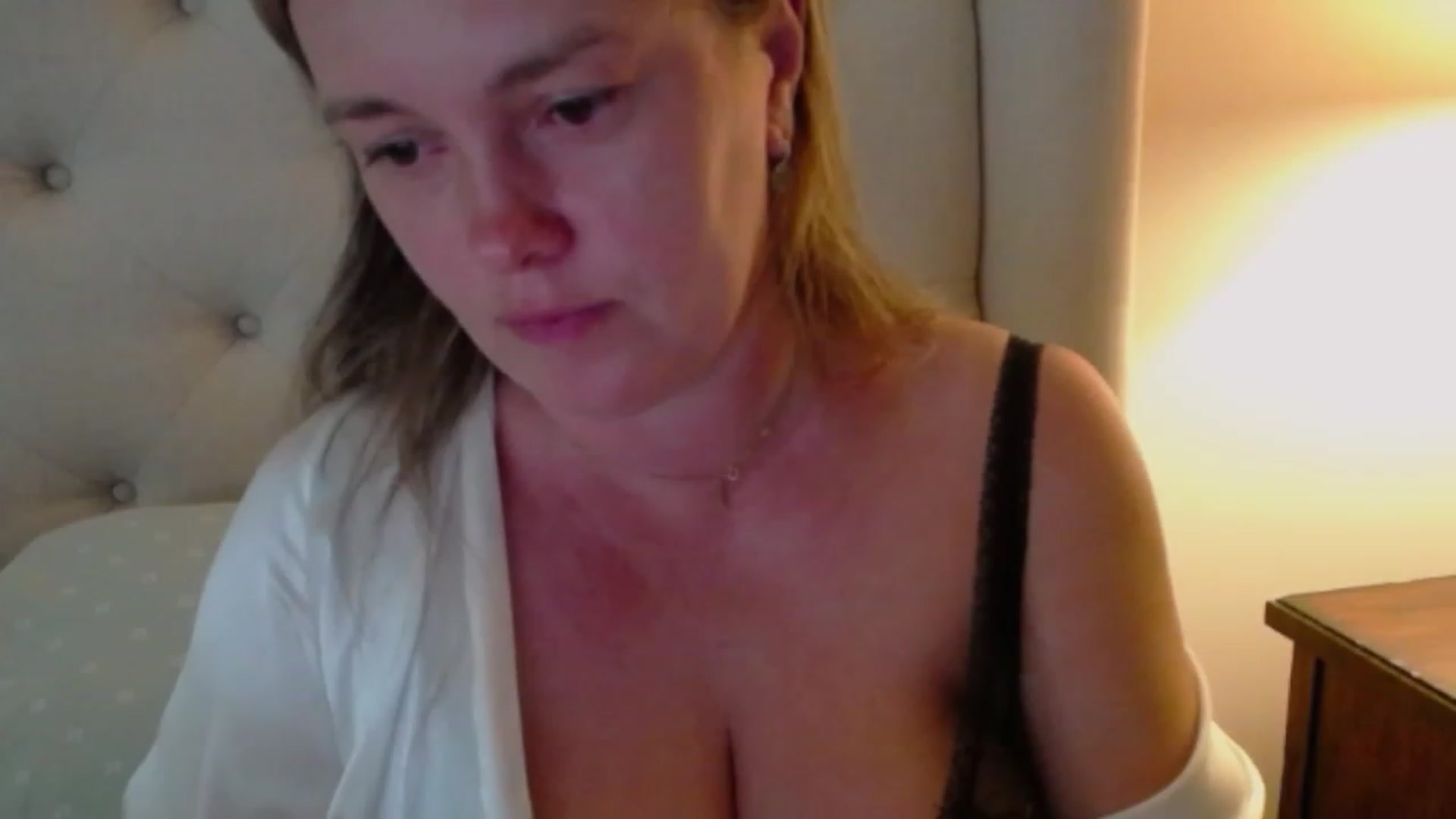 Gallery image thumbnail from J0llye's myfreecams stream on, 07/07/2023, 20:39 image 11 of 20