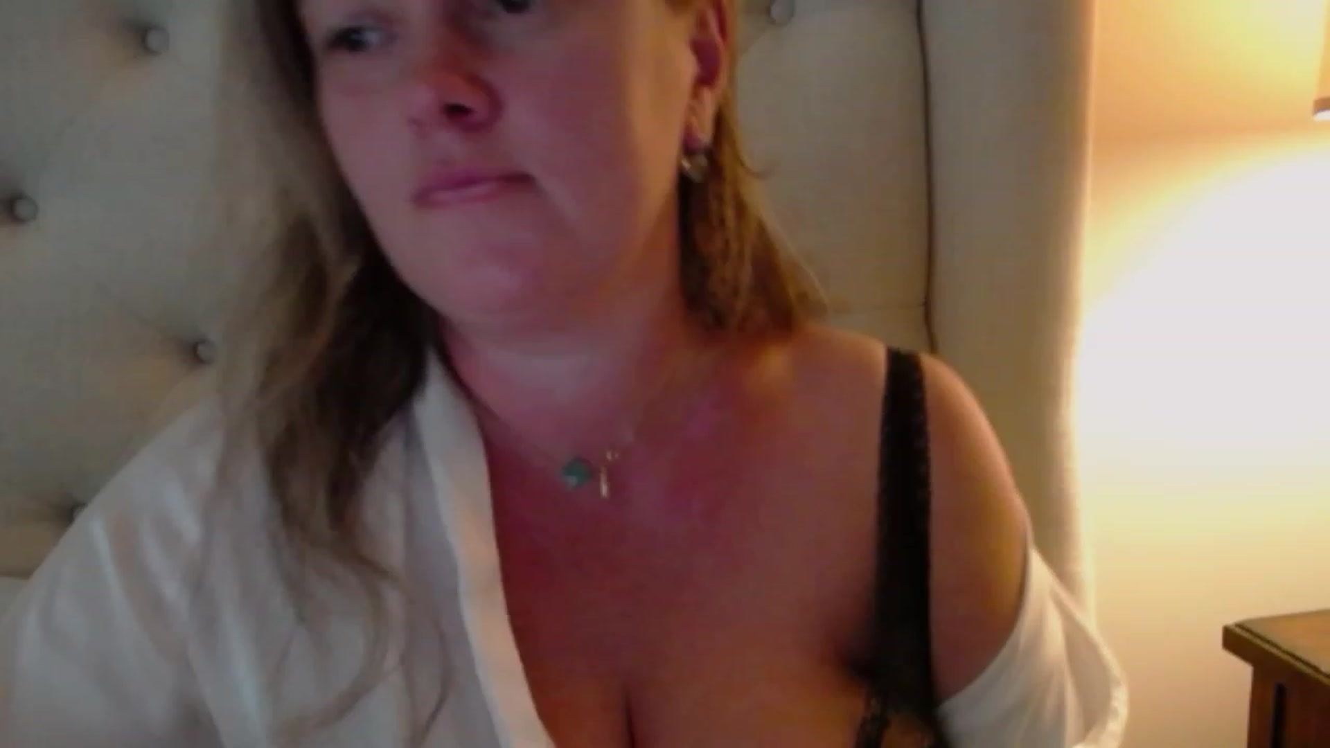 Gallery image thumbnail from J0llye's myfreecams stream on, 07/21/2023, 20:58 image 6 of 20
