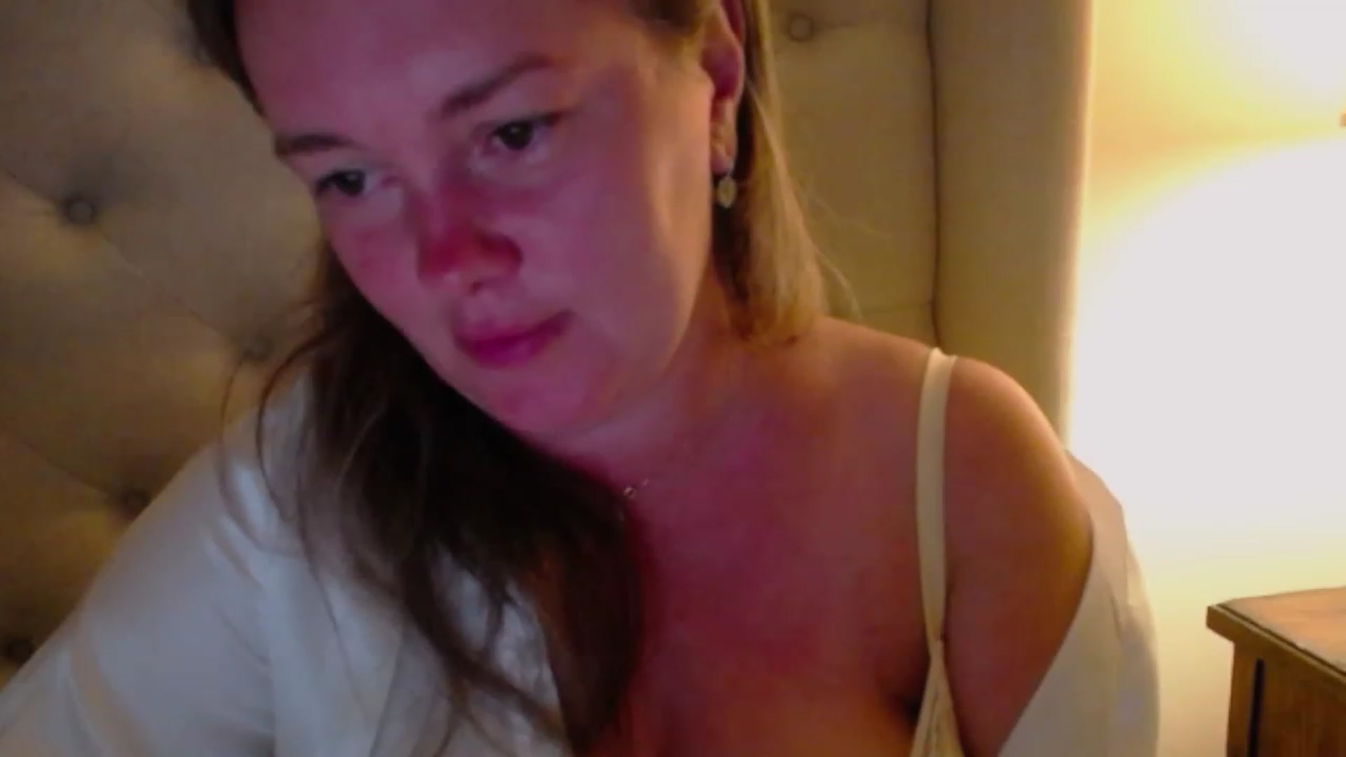 Gallery image thumbnail from J0llye's myfreecams stream on, 07/24/2023, 04:09 image 9 of 20