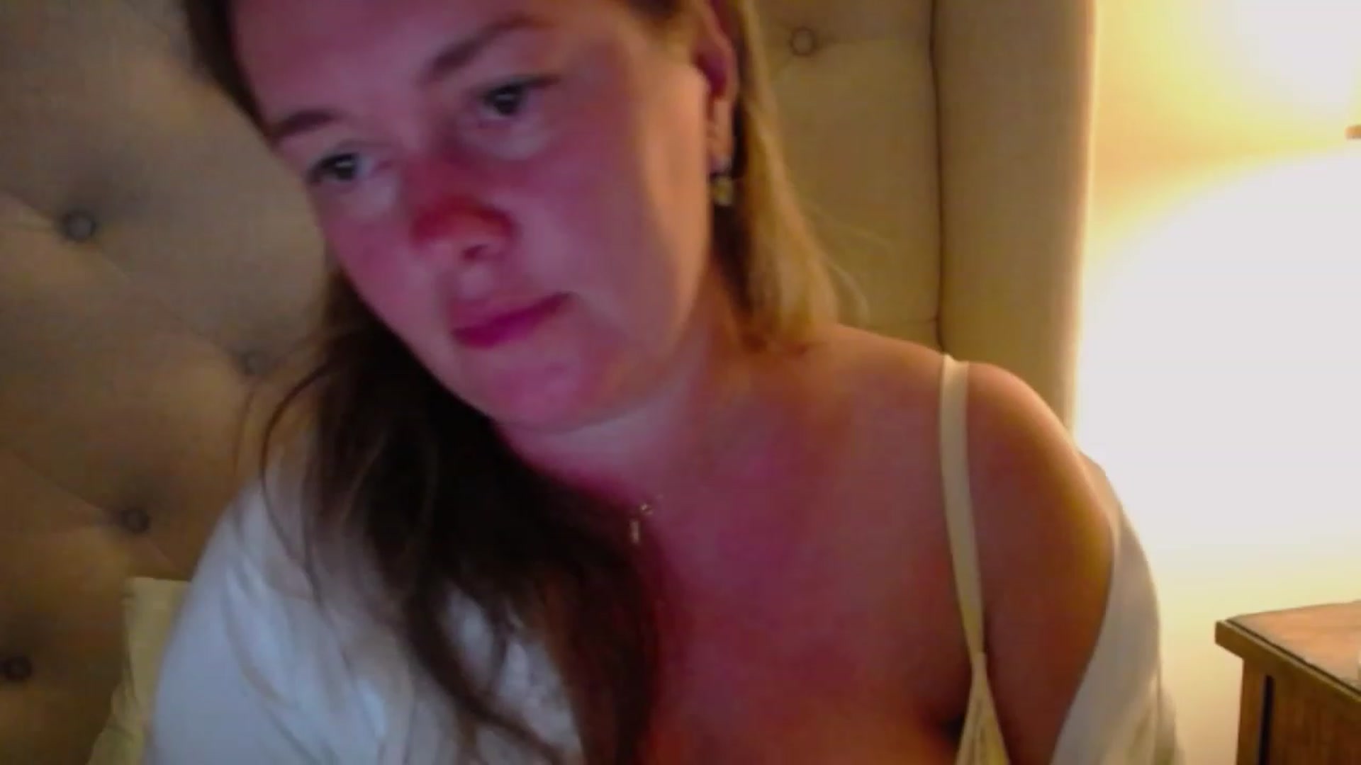 Gallery image thumbnail from J0llye's myfreecams stream on, 07/24/2023, 04:09 image 13 of 20