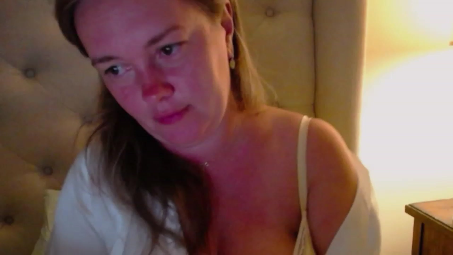 Gallery image thumbnail from J0llye's myfreecams stream on, 07/24/2023, 04:09 image 6 of 20