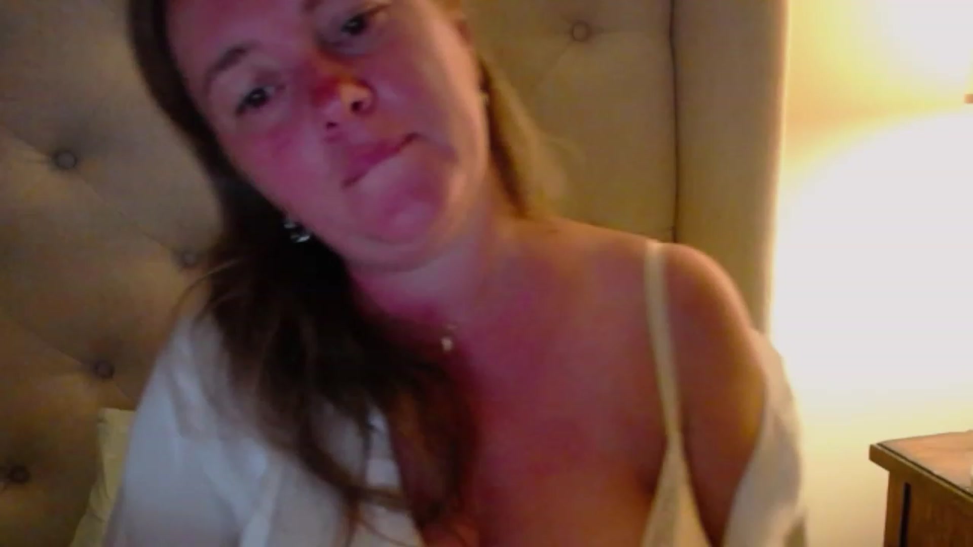 Gallery image thumbnail from J0llye's myfreecams stream on, 07/24/2023, 04:09 image 7 of 20