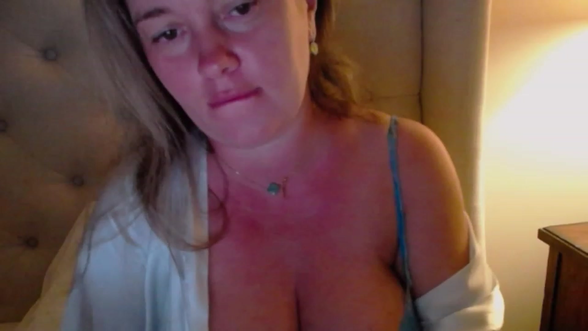 Gallery image thumbnail from J0llye's myfreecams stream on, 07/27/2023, 03:49 image 9 of 20