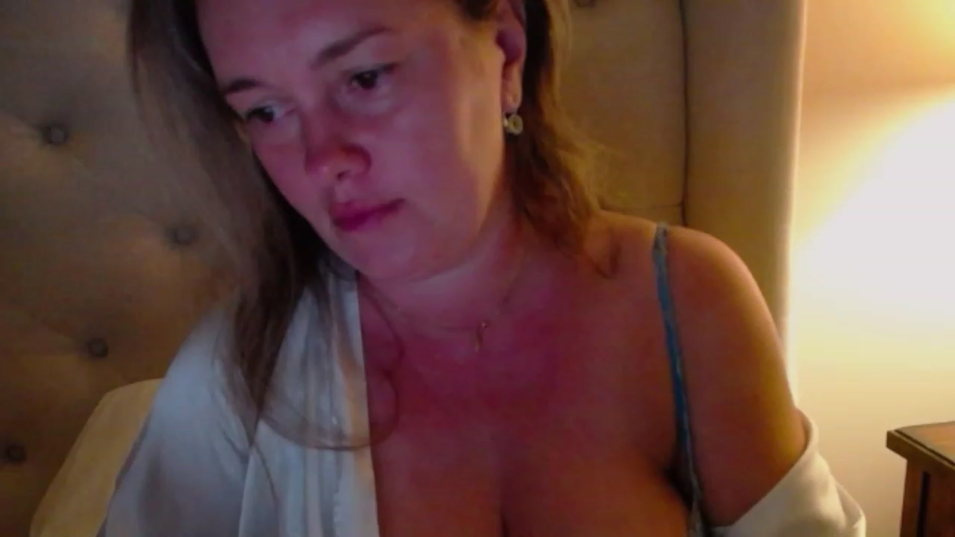 Gallery image thumbnail from J0llye's myfreecams stream on, 07/27/2023, 03:49 image 18 of 20