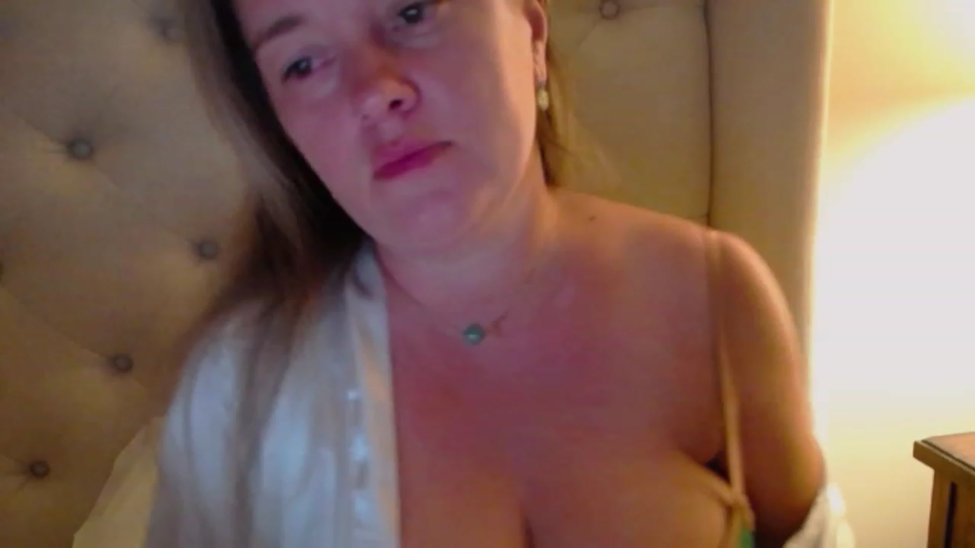Gallery image thumbnail from J0llye's myfreecams stream on, 07/29/2023, 03:52 image 5 of 20