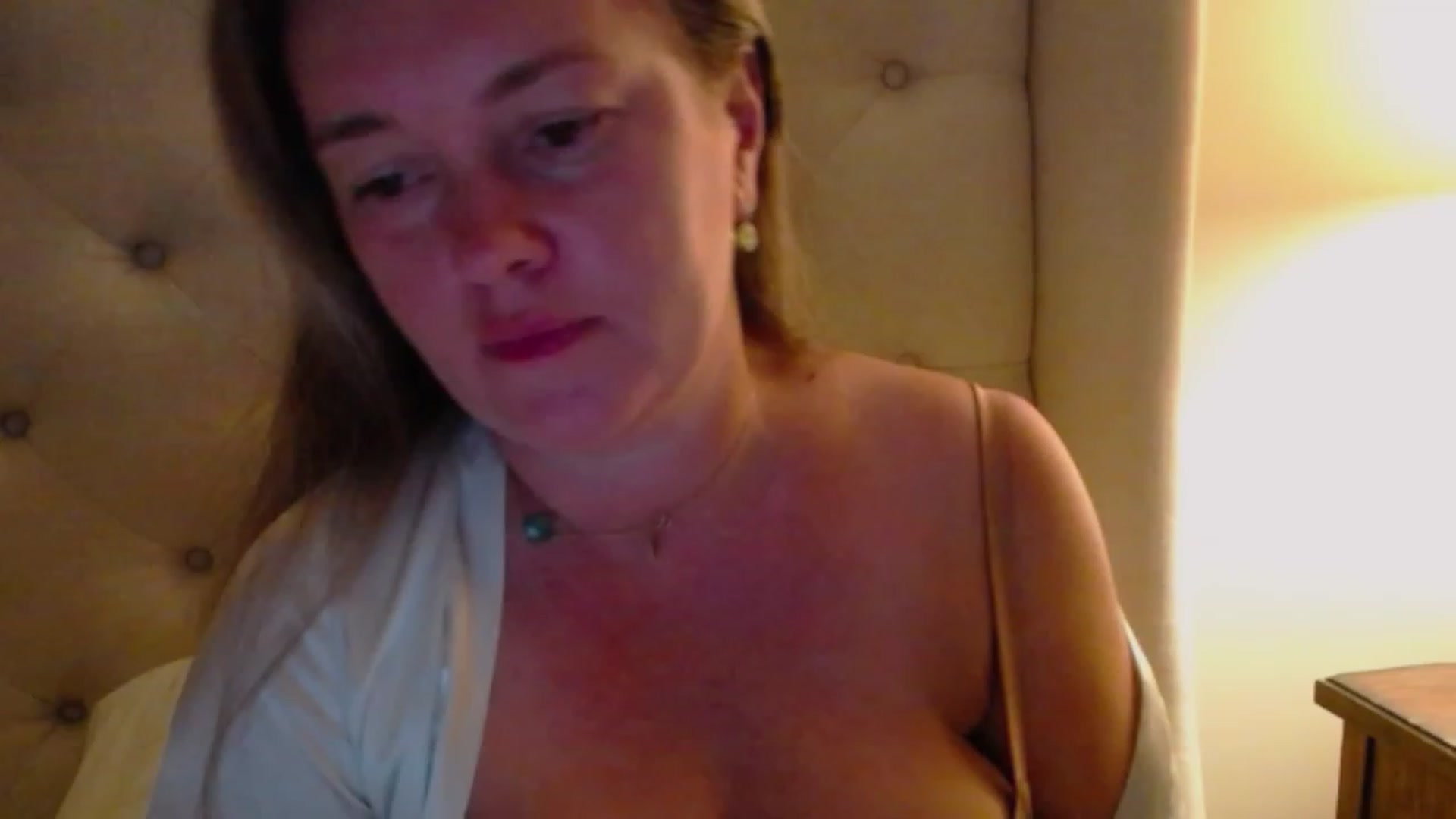 Gallery image thumbnail from J0llye's myfreecams stream on, 07/29/2023, 04:45 image 1 of 20