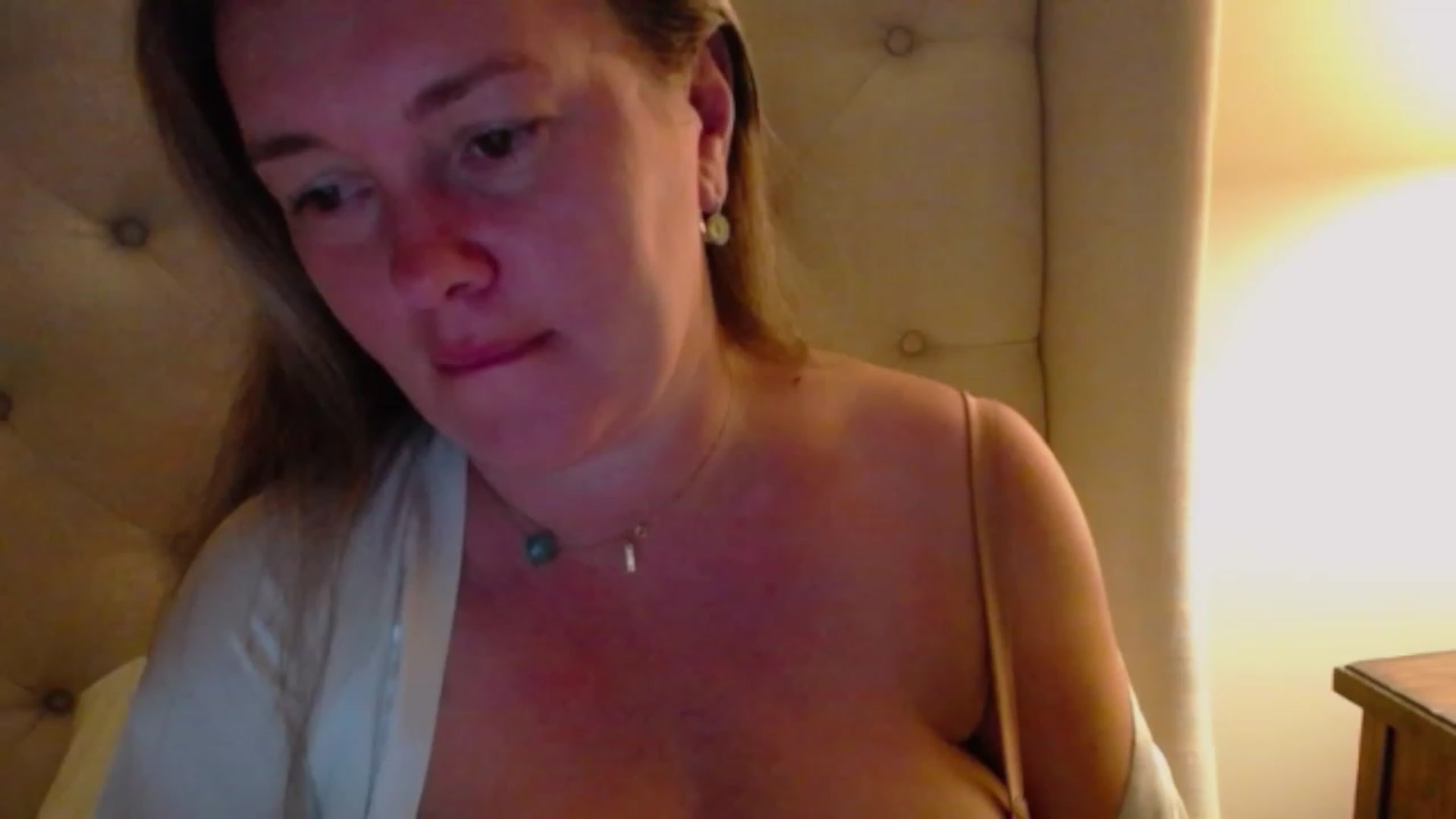 Gallery image thumbnail from J0llye's myfreecams stream on, 07/29/2023, 04:45 image 7 of 20