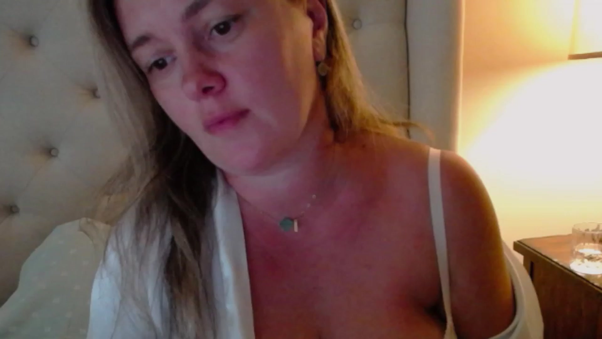 Gallery image thumbnail from J0llye's myfreecams stream on, 07/31/2023, 21:08 image 8 of 20