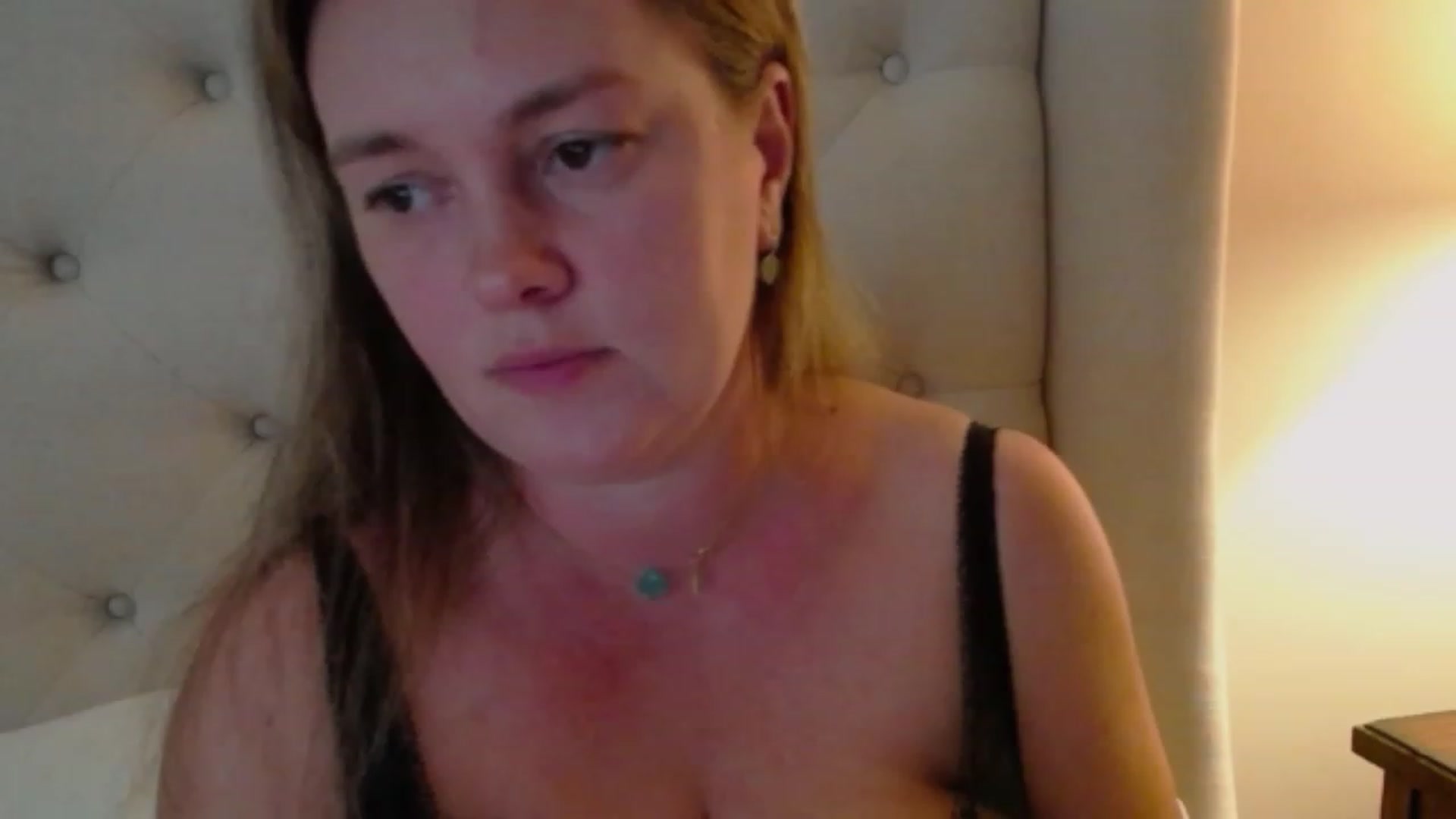 Gallery image thumbnail from J0llye's myfreecams stream on, 08/12/2023, 20:06 image 18 of 20